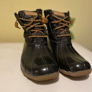 Sperry Duck Boots🖤💚